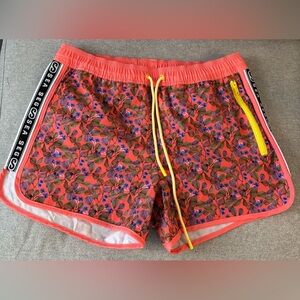 Seg Sea beachwear for men size Large in beautiful pattern summer wear for men